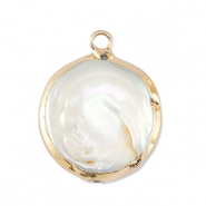 BQ Freshwater pearls charm round Gold-Natural White