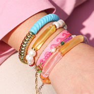 Inspirational Sets Discover now our must-have series for trendy bracelets