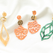 Inspirational Sets How to design elegant earrings with resin pendants