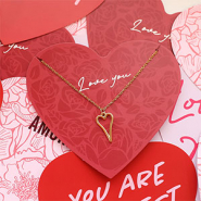 Inspirational Sets Tips for Valentine's Day with jewellery cards and heart charms DQ
