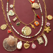 Inspirational Sets Looks we love: The charm trend