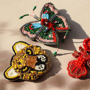 Inspirational Sets Complete your collection with animal brooches