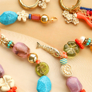 Inspirational Sets Beautiful acrylic beads with gold-tone details