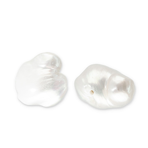 Freshwater pearls flat round Natural White