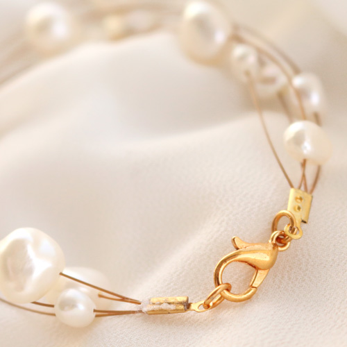 Go chic with freshwater pearls 