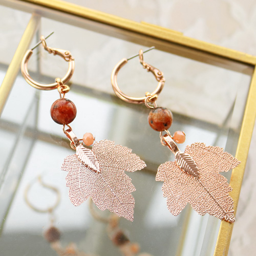 Keychain + earrings with genuine leaves, natural stone beads and satin macram&eacute; bead cord
