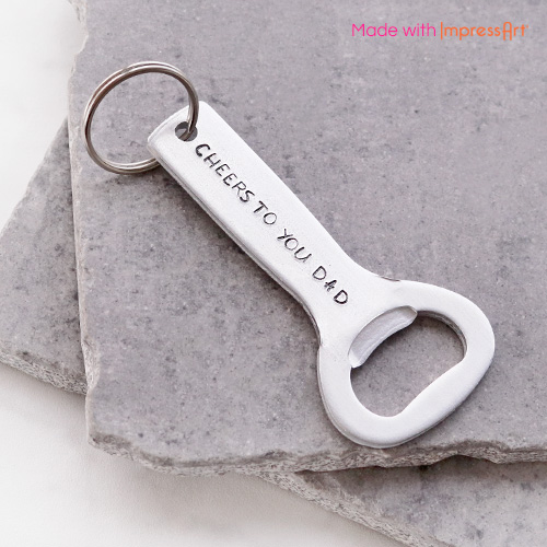 Create trendy keychains with our new ImpressArt items and leather pendants