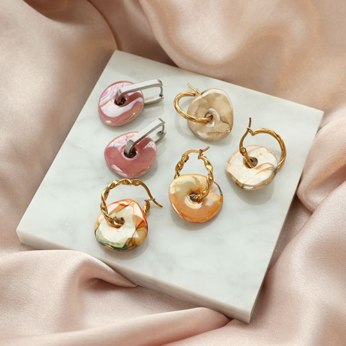 Get creative with DQ Greek ceramic beads