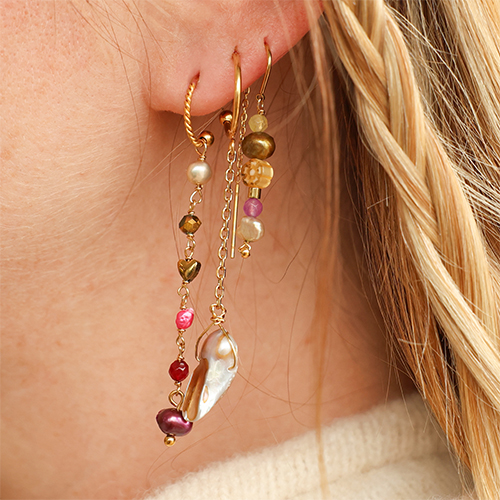 Create a unique jewellery collection with our new freshwater pearls