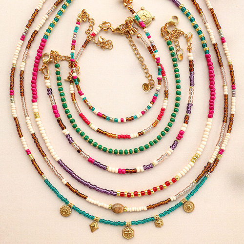 How to combine glass seed beads