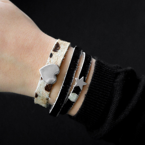 Bracelets made of natural leather with animal print, so fashionable! 