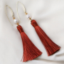 Get inspired! Make trendy earrings with big tassels: