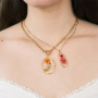 Creating classic jewellery with charms with dried flowers