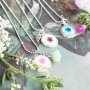 Cabochons with dried flowers brighten up your piece of jewellery and you as well!