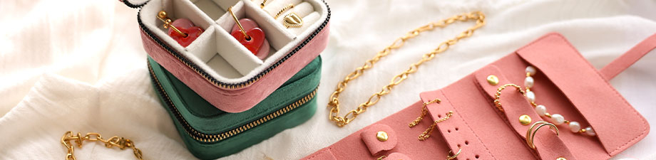 Just in! Jewellery travel case and travel box Just in! Jewellery travel case and travel box