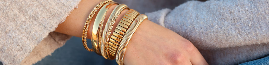 New collection of stainless steel bangle bracelets