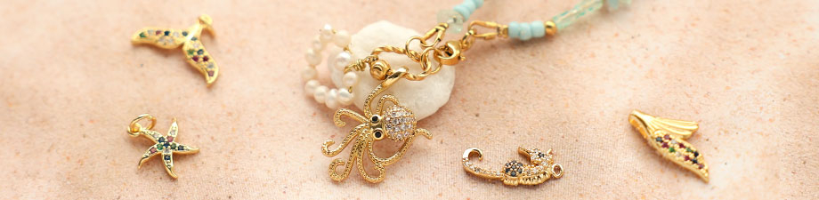 Yes! Discover our new brass TQ metal charms Yes! Discover our new brass TQ metal charms