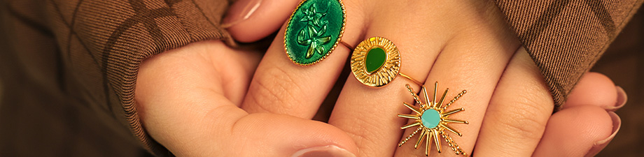 Stunning stainless steel rings with enamel Stunning stainless steel rings with enamel