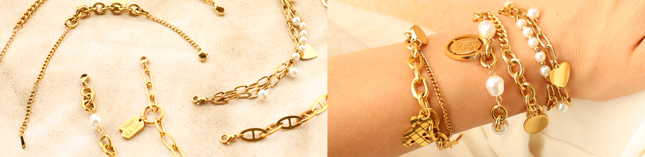 Stainless steel bracelets and bracelet helper tool